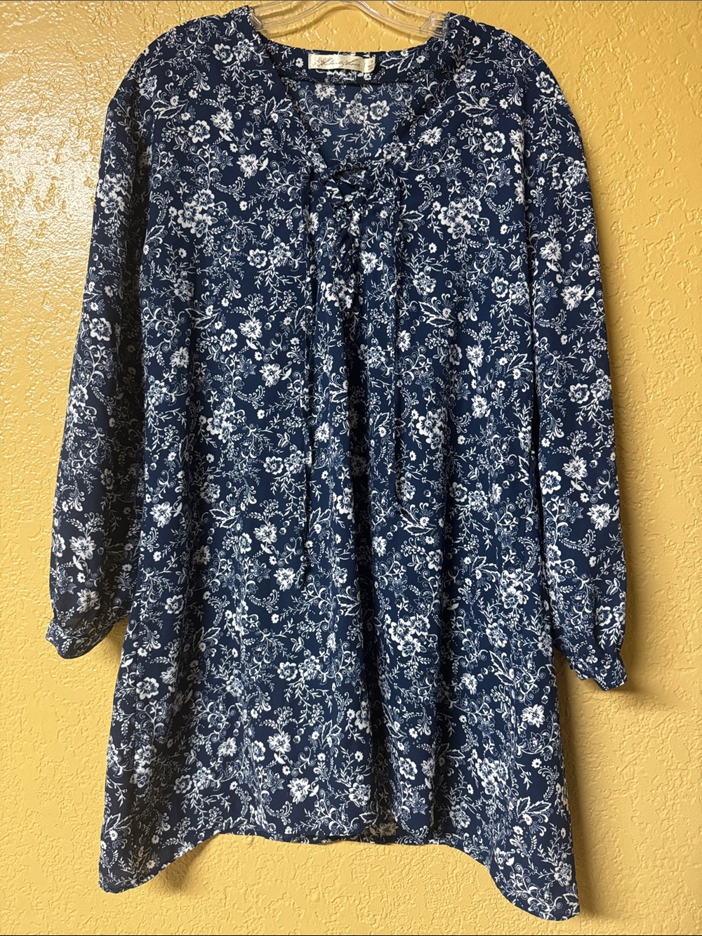 Liberty Love Navy Blue and White Floral Long-Sleeve Tunic Dress